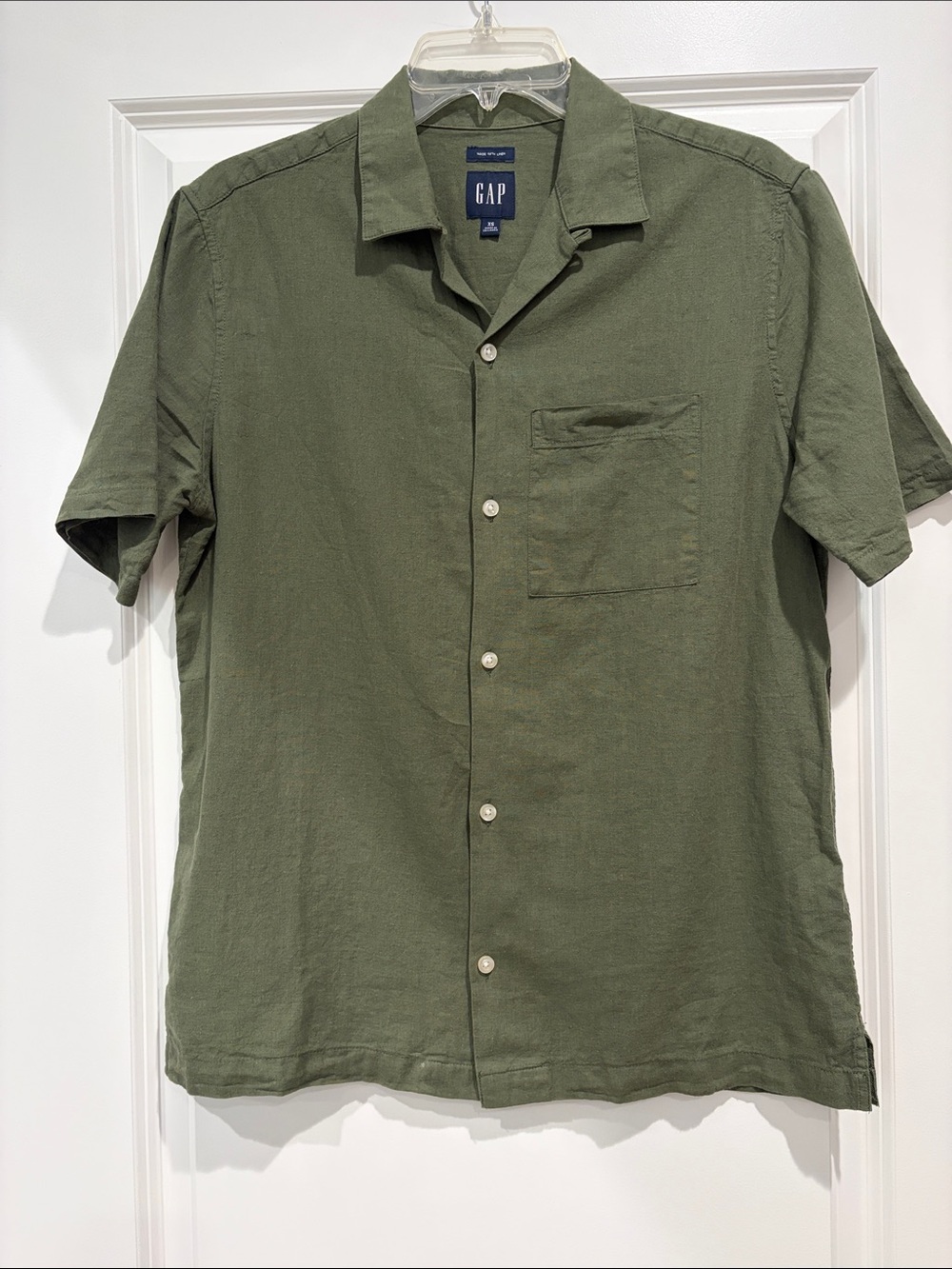 GAP Men’s Olive Short Sleeve Casual Button-Down Linen Blend Shirt, XS